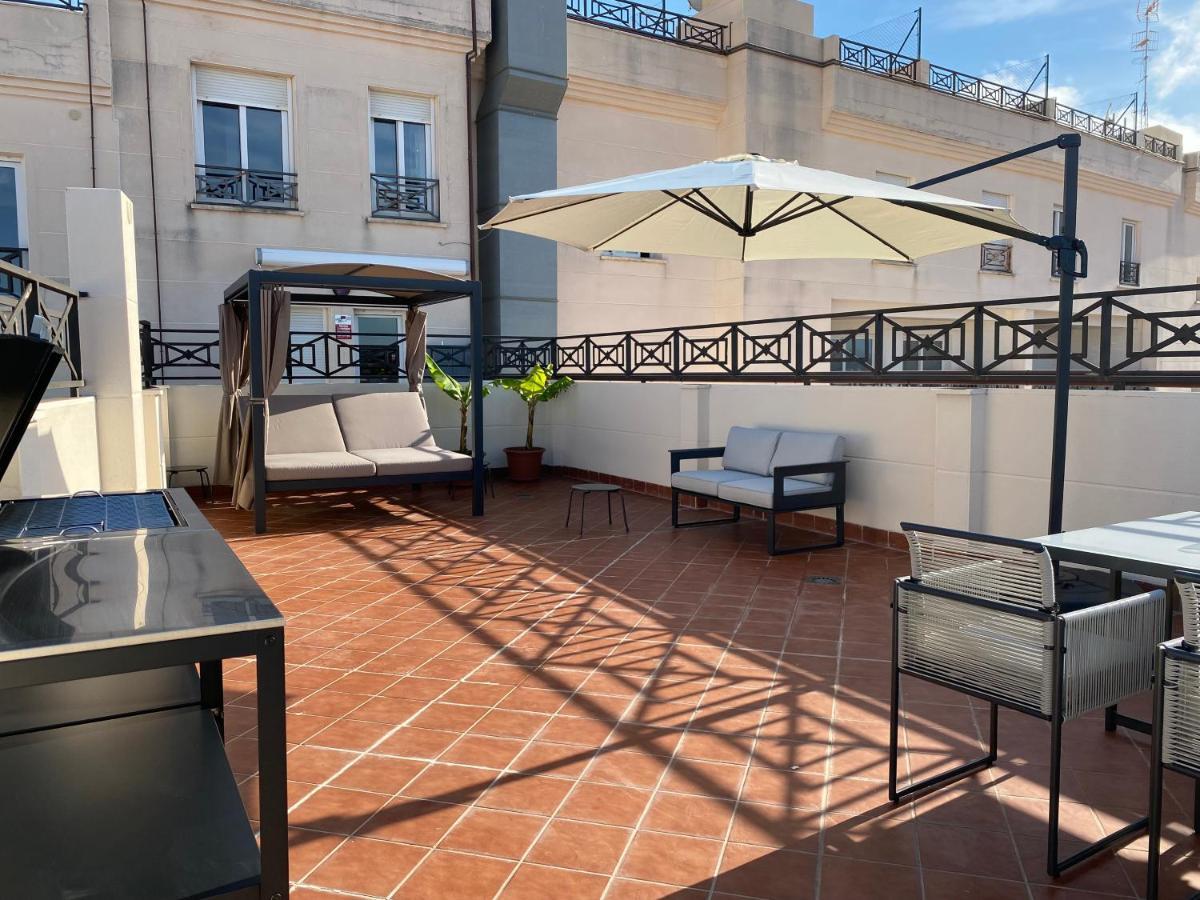 Apartment With Solarium/Terrace. Калпе Екстериор снимка