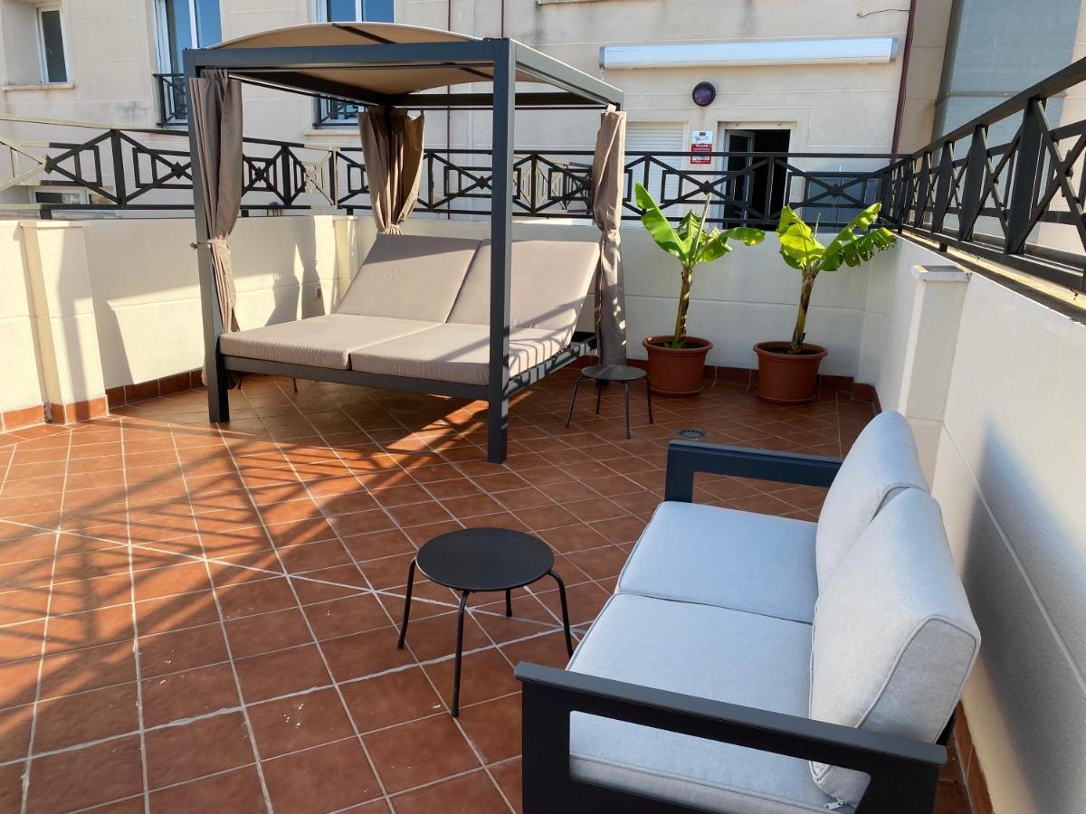 Apartment With Solarium/Terrace. Калпе Екстериор снимка