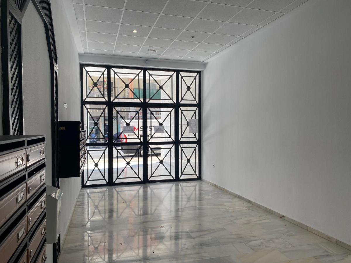 Apartment With Solarium/Terrace. Калпе Екстериор снимка