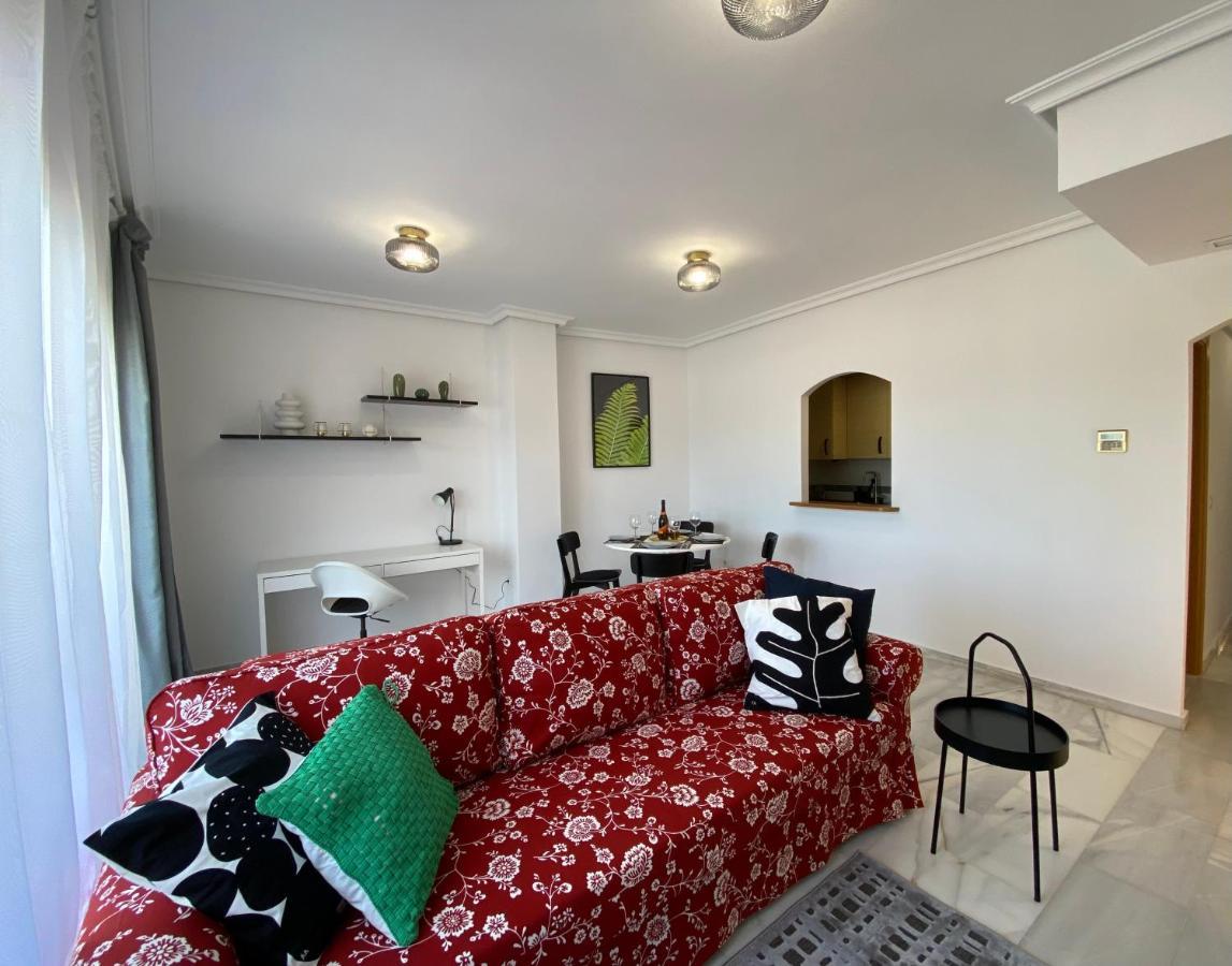 Apartment With Solarium/Terrace. Калпе Екстериор снимка