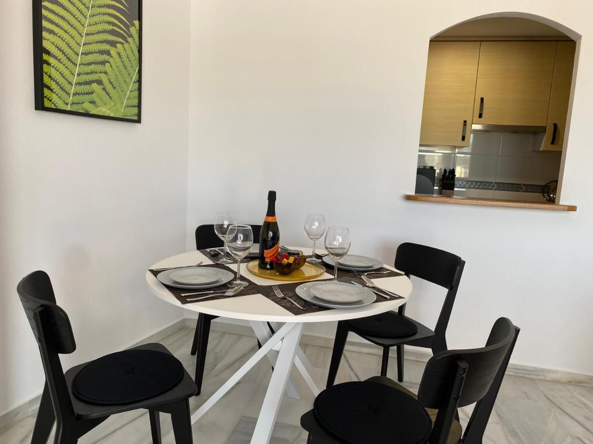 Apartment With Solarium/Terrace. Калпе Екстериор снимка